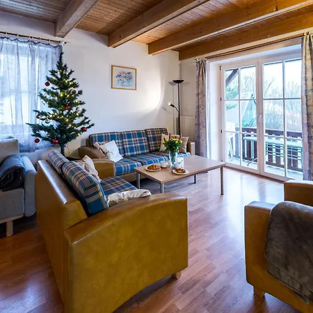 Semesterbostad Hill 46 By Interhome Cista (Hradec Kralove)