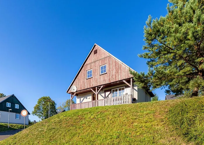 Hill 46 By Interhome Ferienhaus Cista (Hradec Kralove)