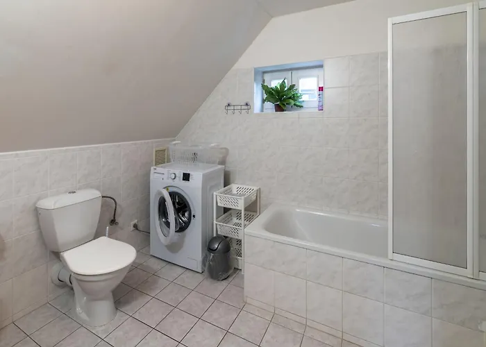 Hill 46 By Interhome * Cista (Hradec Kralove)